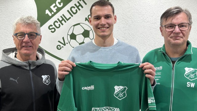 Torhüter Jannik Schmutzer kehrt zurück an den Rennweg